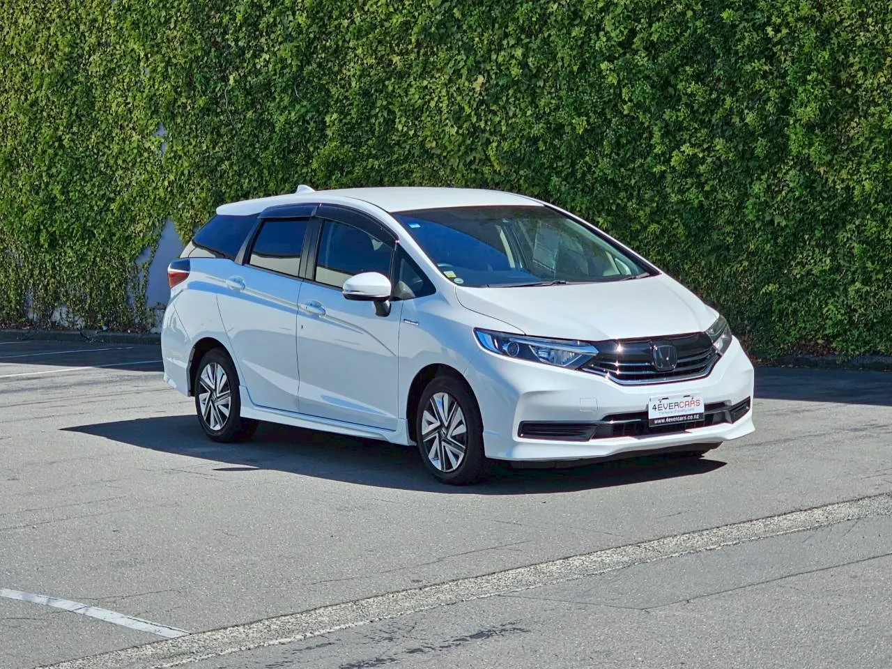 2022 Honda Shuttle Hybrid Honda Sensing Model Carousel 7