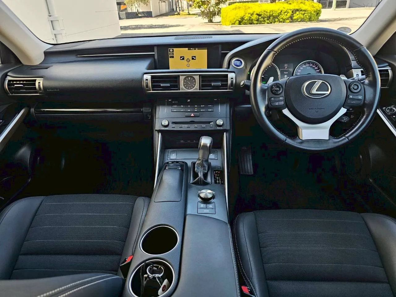 2015 Lexus IS300 Hybrid Luxurious Sedan Carousel 3