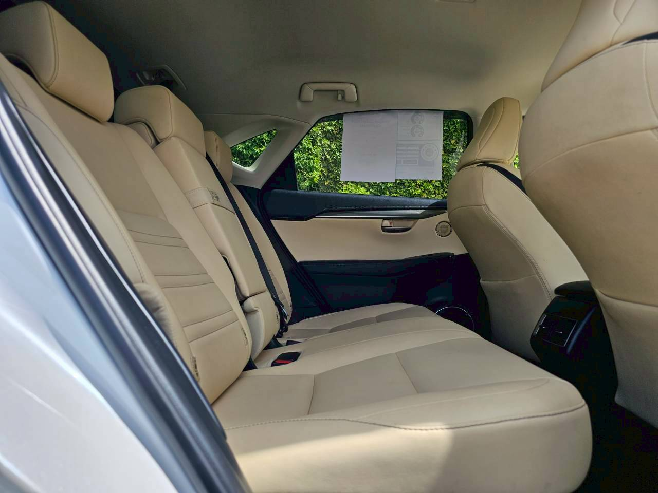 2016 Lexus NX 300 Hybrid 82,000 Kms Premium SUV Carousel 9