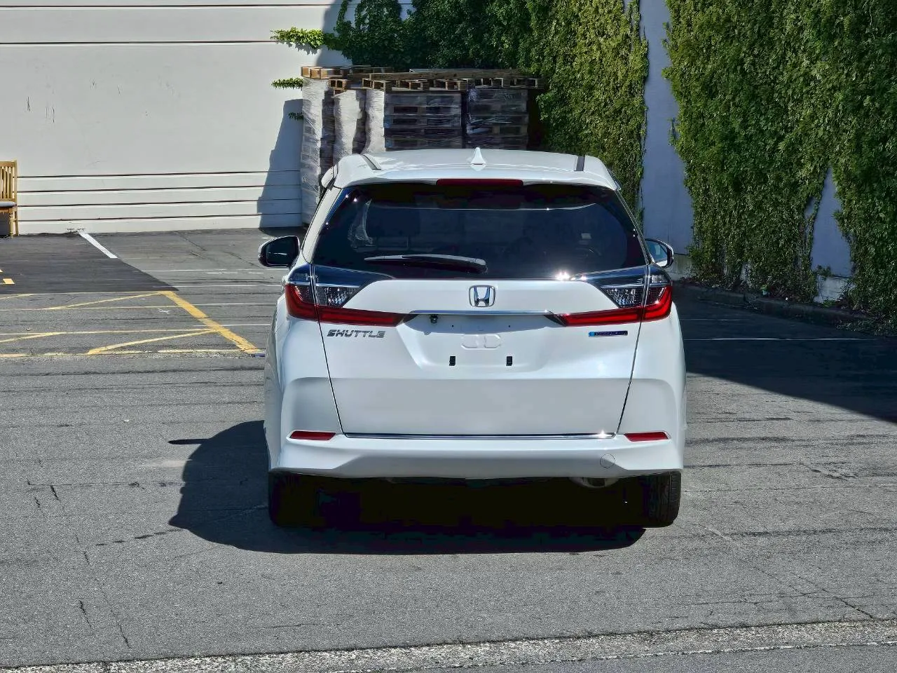 2022 Honda Shuttle Hybrid Honda Sensing Model Carousel 4