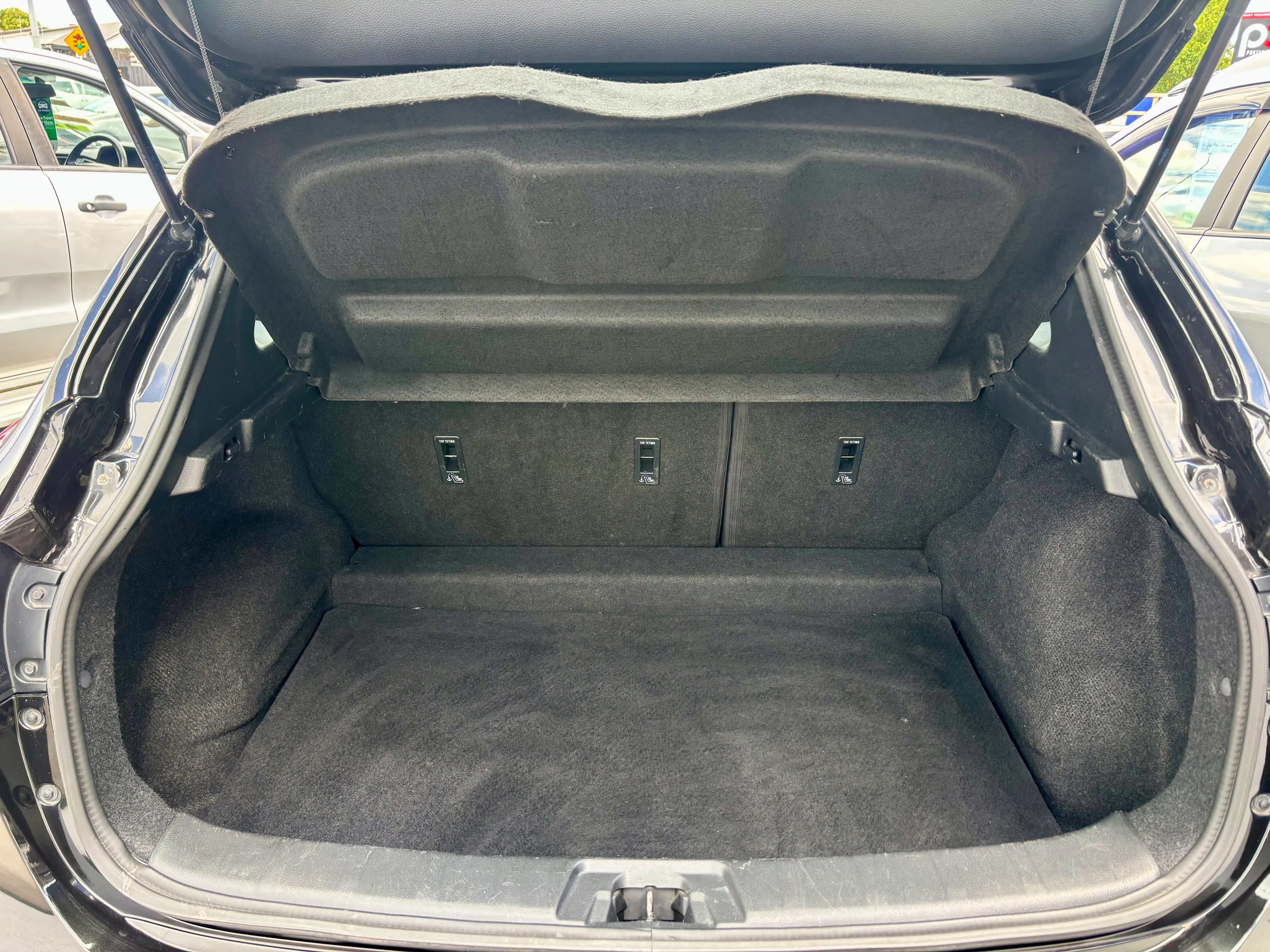 2018 Nissan Qashqai  Carousel 8