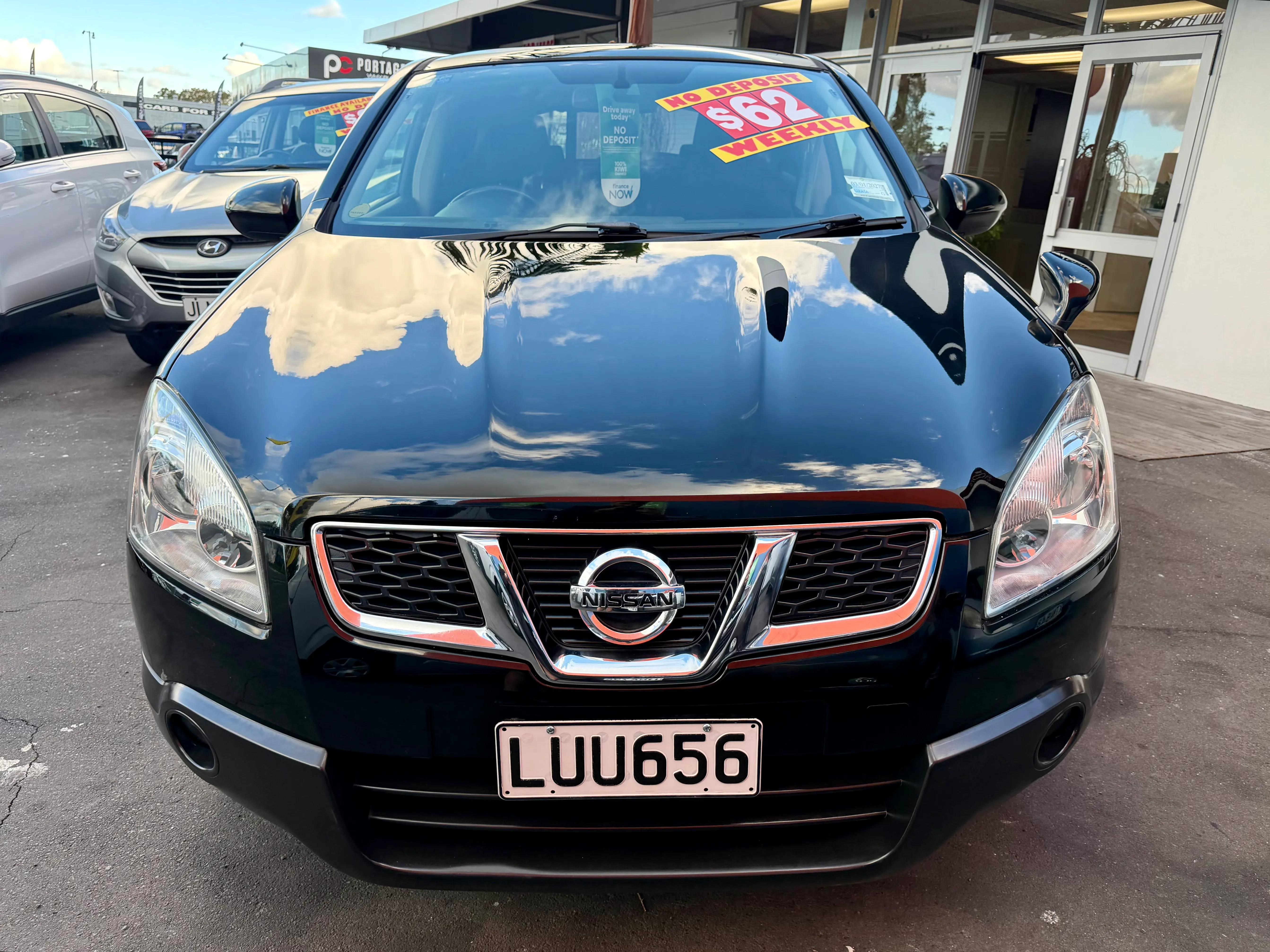 2012 Nissan Dualis  Carousel 2