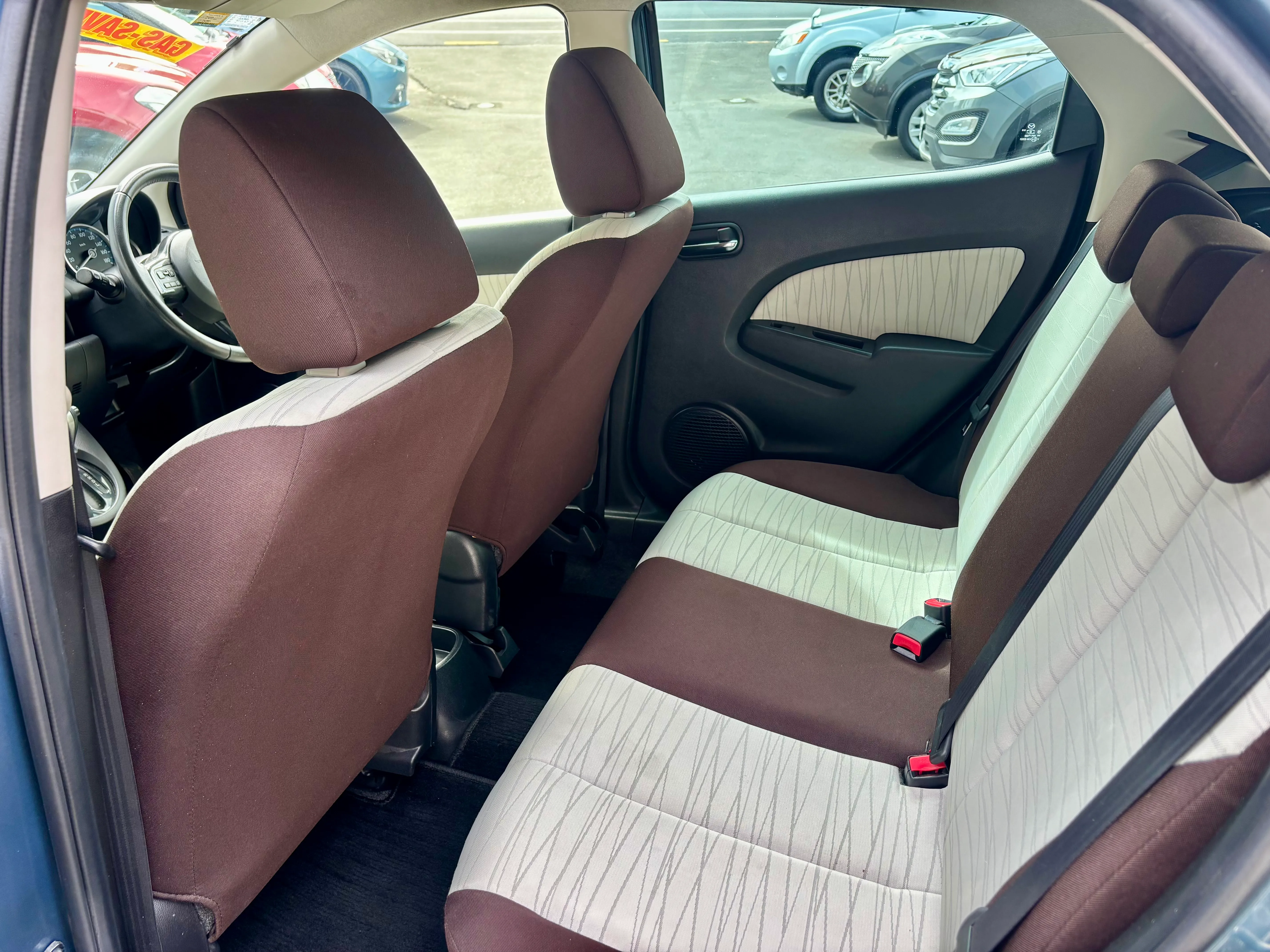 2013 Mazda Demio  Carousel 12