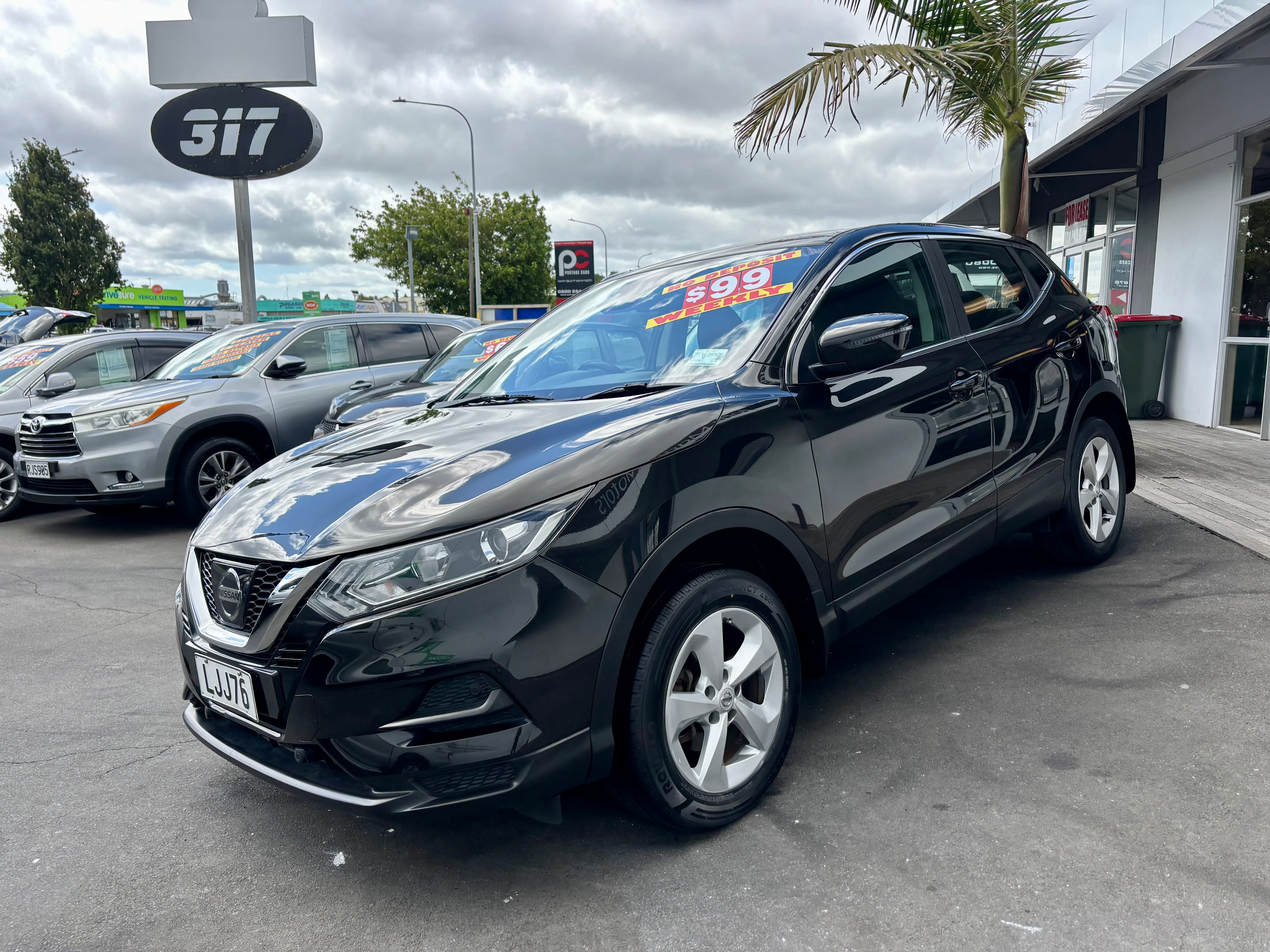 2018 Nissan Qashqai  Carousel 4