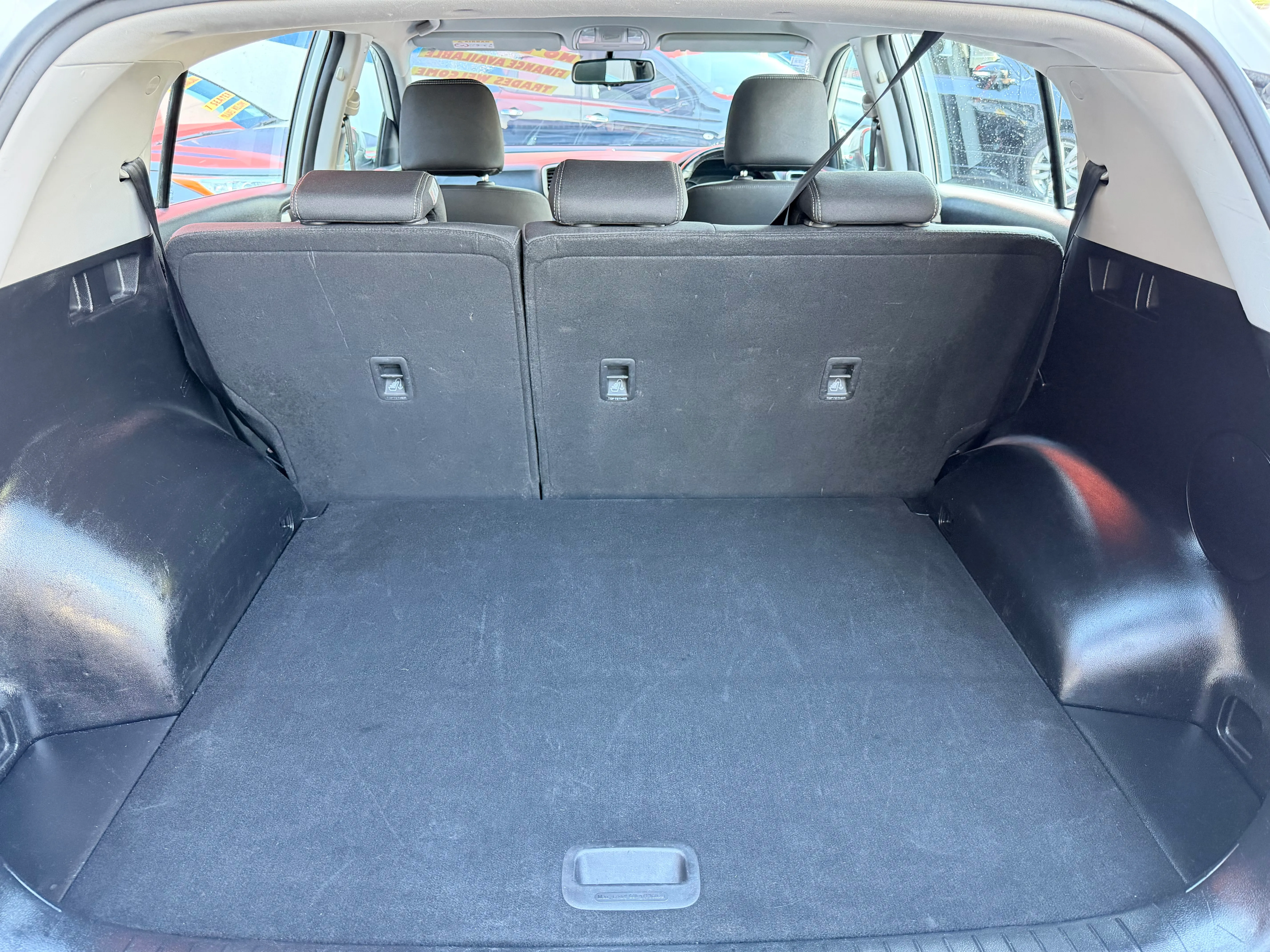 2018 Kia Sportage  Carousel 8