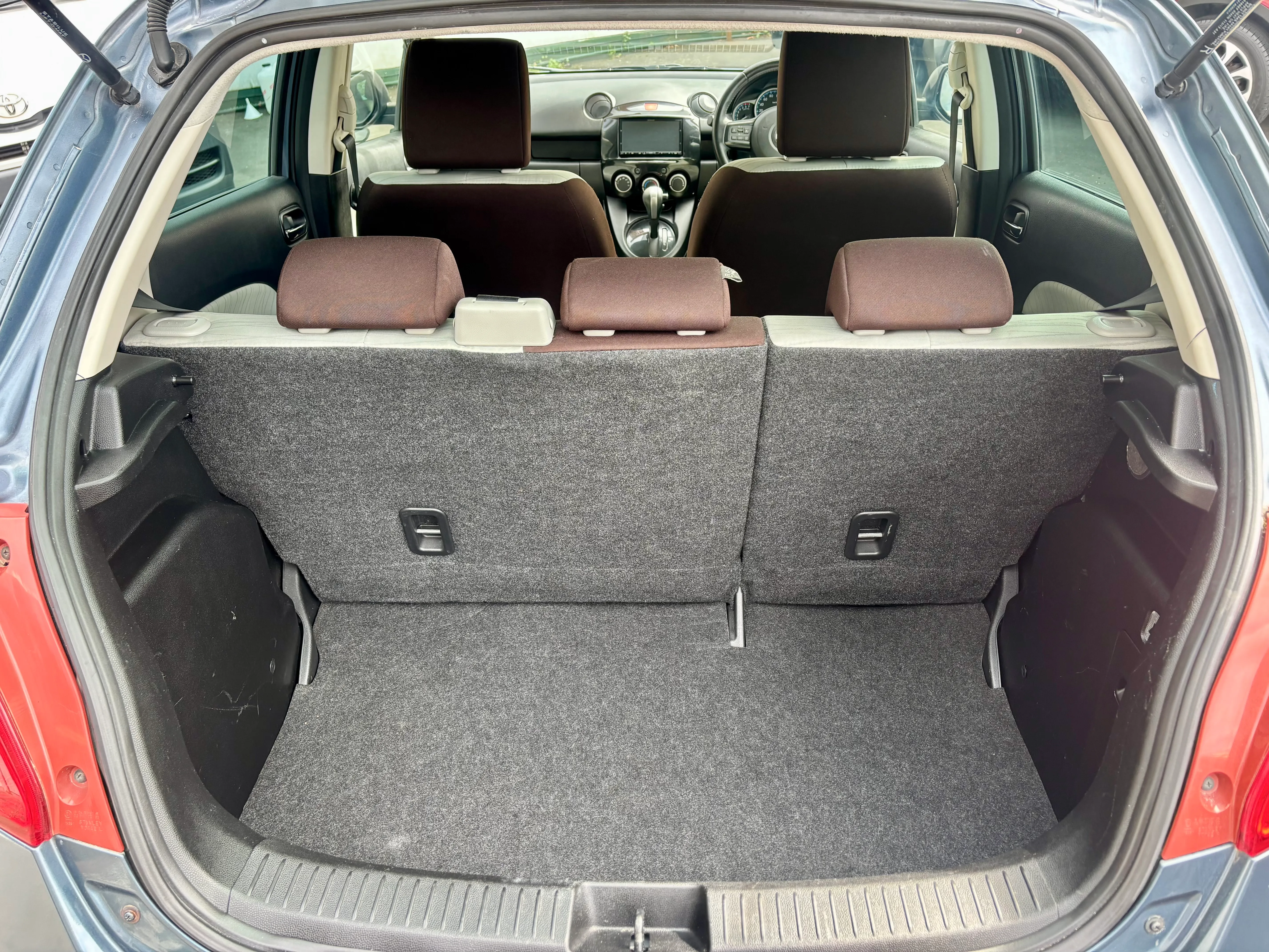2013 Mazda Demio  Carousel 8