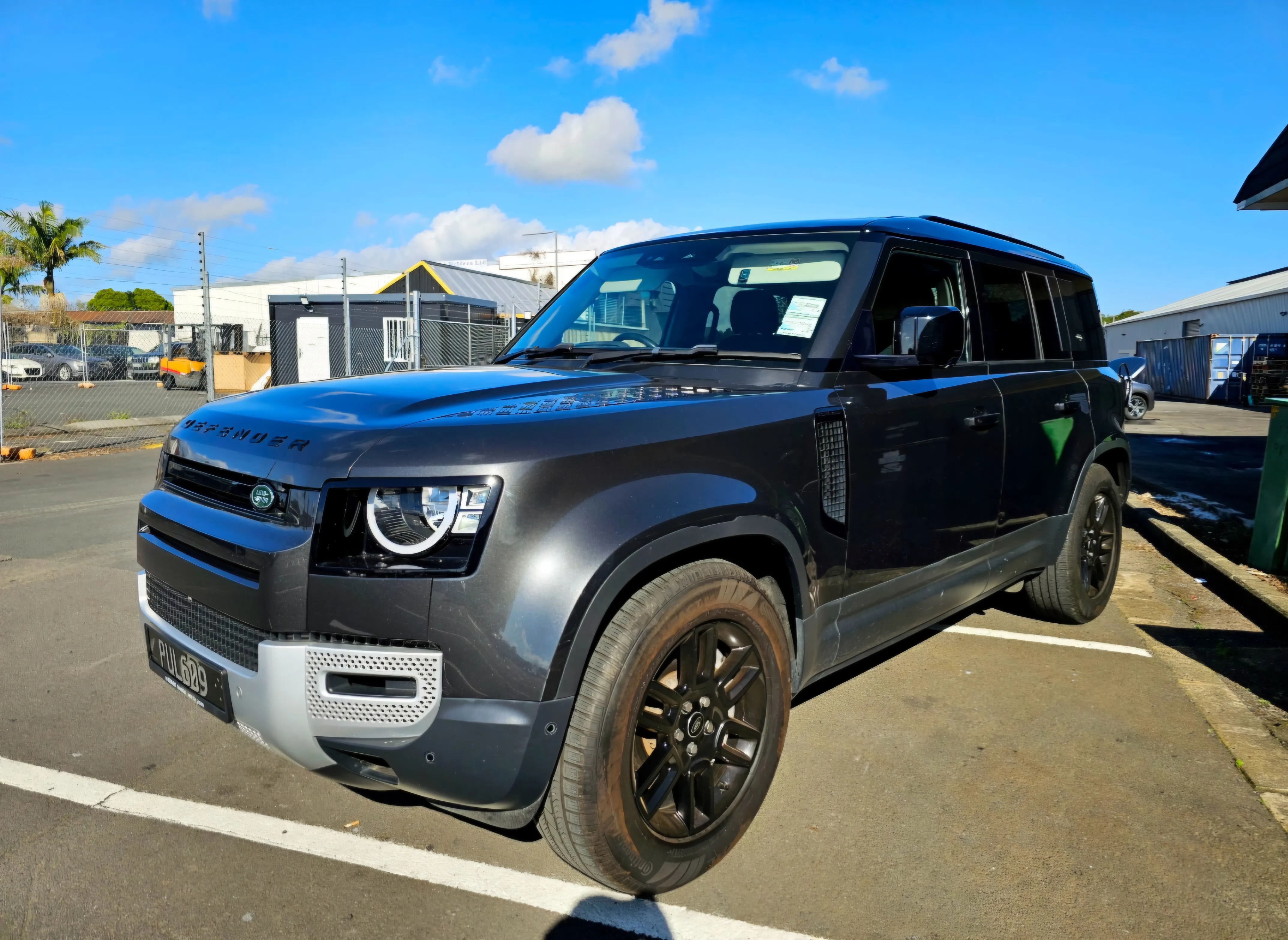 2023 Land Rover Defender 110 D300 S 3.0DT/4WD Carousel 2