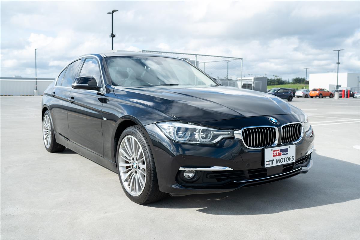 2017 BMW 340i LCI LUXURY LINE B58 240KW Carousel 21