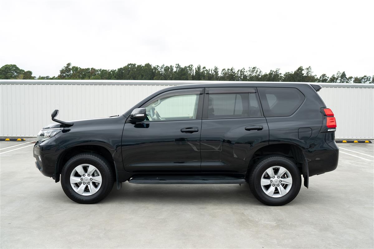 2019 Toyota Land Cruiser PRADO TX FACELIFT 18,000KMS ONLY Carousel 11