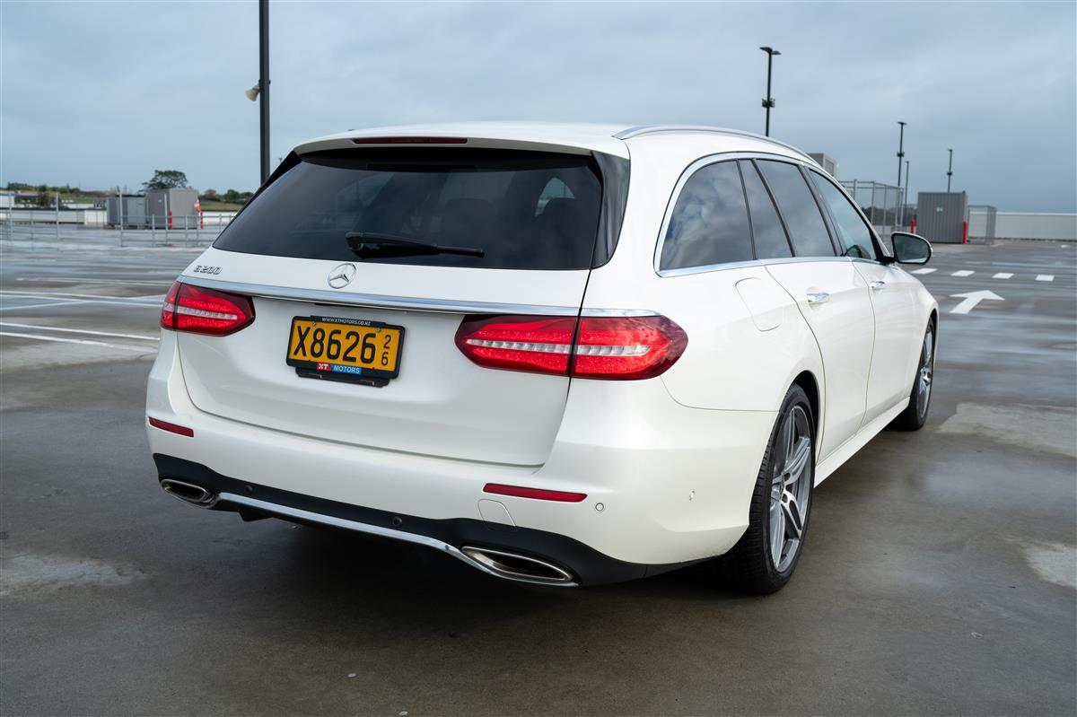 2018 Mercedes-Benz E 200 SPORT AVANTGARDE ESTATE WAGON Carousel 6
