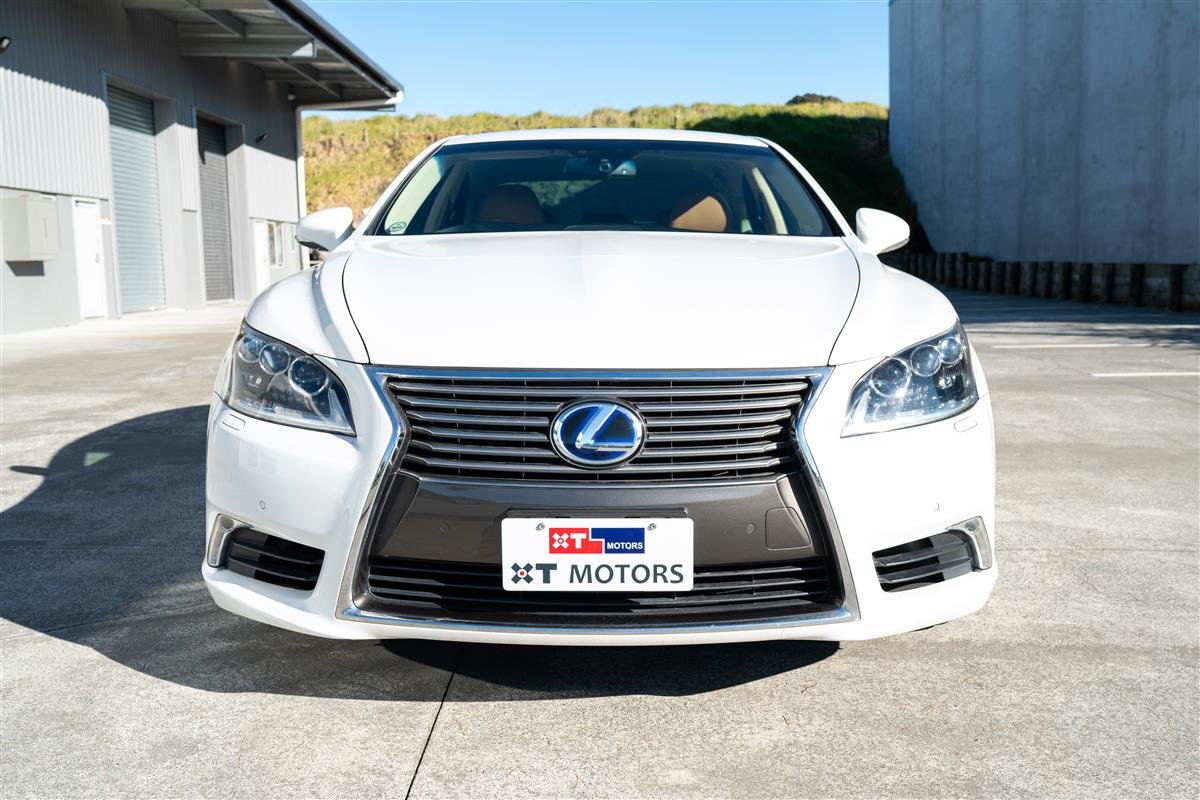 2013 Lexus LS 600 LS600h 5.0L V8 VERSION C Carousel 3