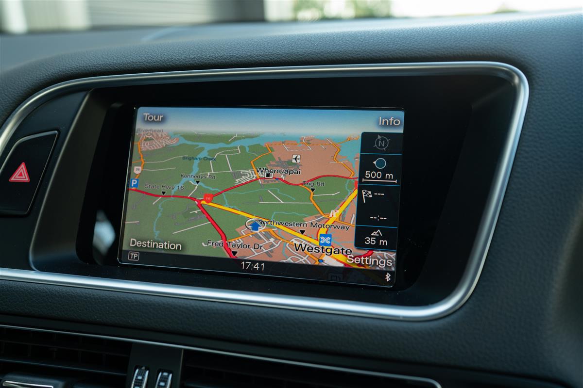 2016 Audi Q5 2.0T QUATTRO SLINE COMPETITION Carousel 18