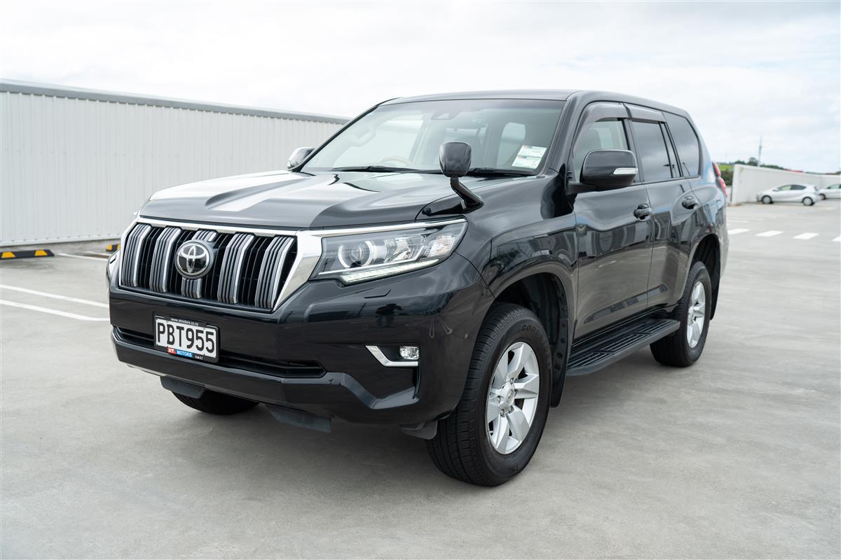2019 Toyota Land Cruiser PRADO TX FACELIFT 18,000KMS ONLY Carousel 12