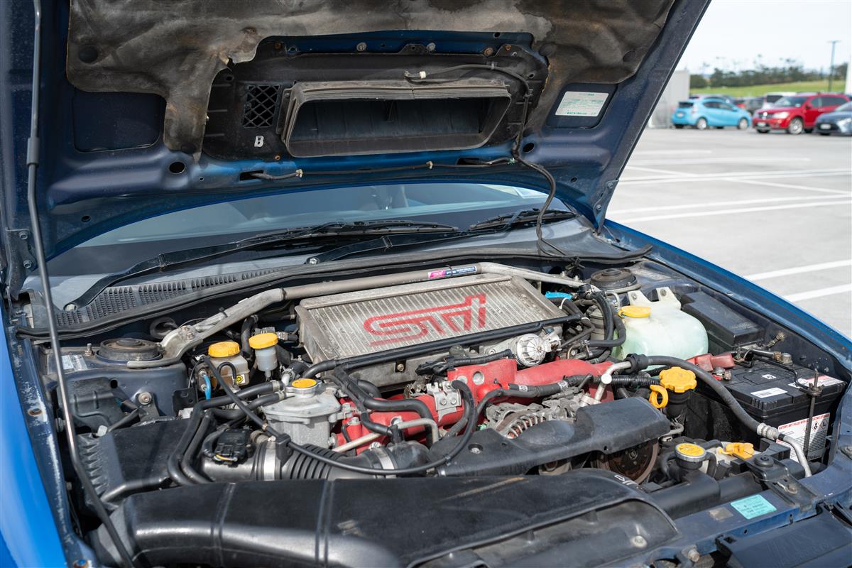 2004 Subaru Impreza WRX STI VERSION 8 STOCK Carousel 19