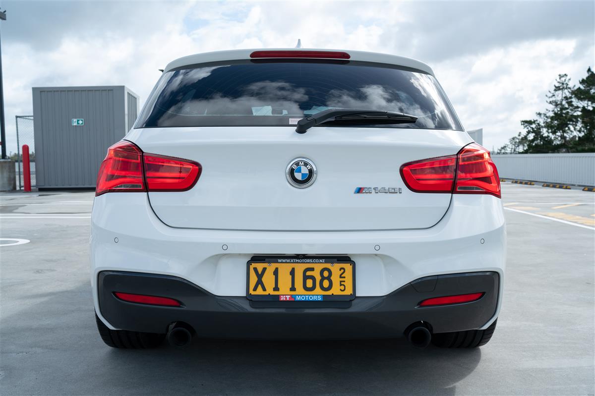 2017 BMW M140i B58 M PERFORMANCE GRADE 4.5 Carousel 7