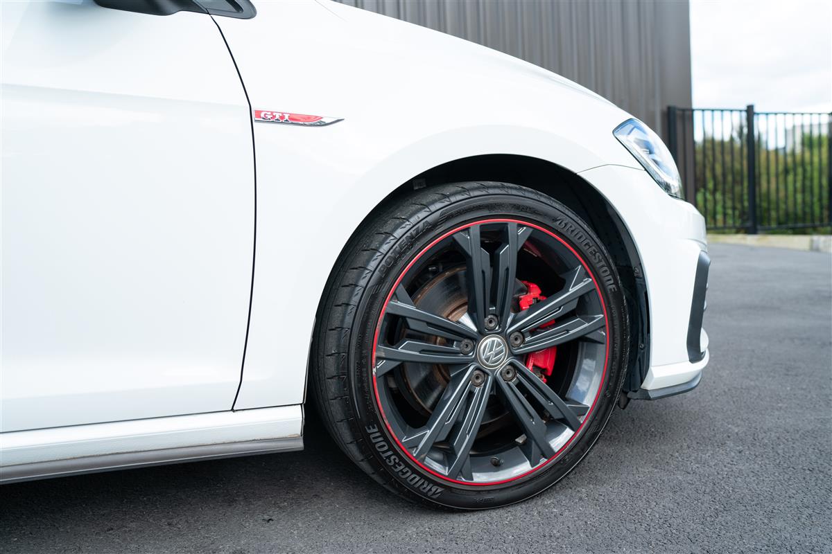 2018 Volkswagen Golf GTI GTI DYNAMIC PACK DCC GRADE 4.5 Carousel 4