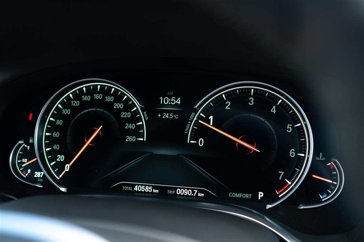 2019 BMW 740i MOTORSPORT LUXURY FLAGSHIP Carousel 14