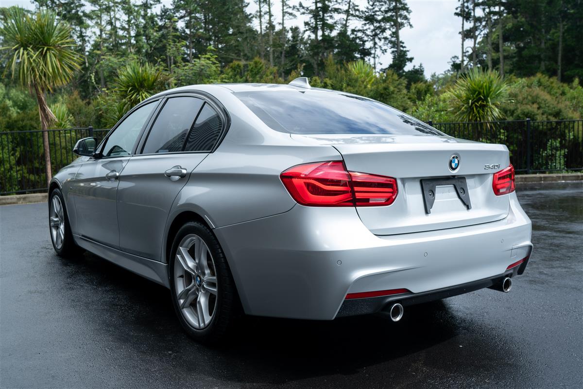 2016 BMW 340i LCI F30 M-SPORT B58 STOCK Carousel 11