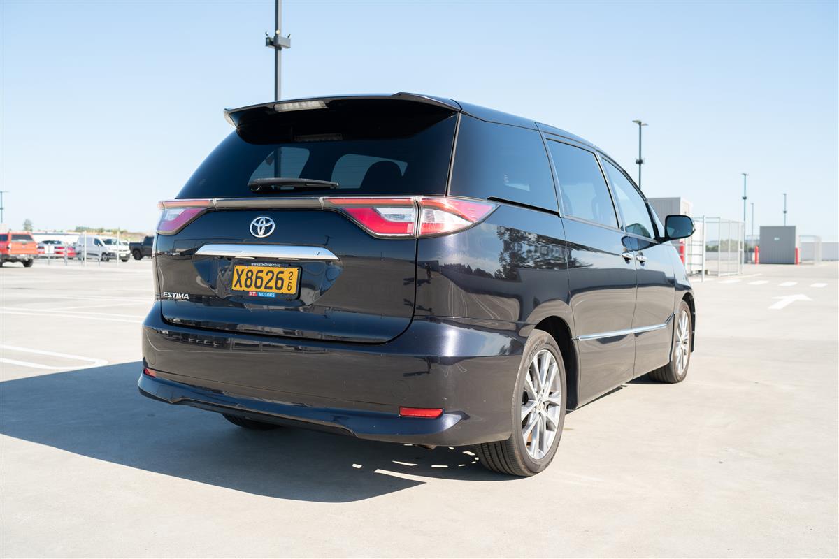 2017 Toyota Estima AERAS PREMIUM EDITION FACELIFT Carousel 6