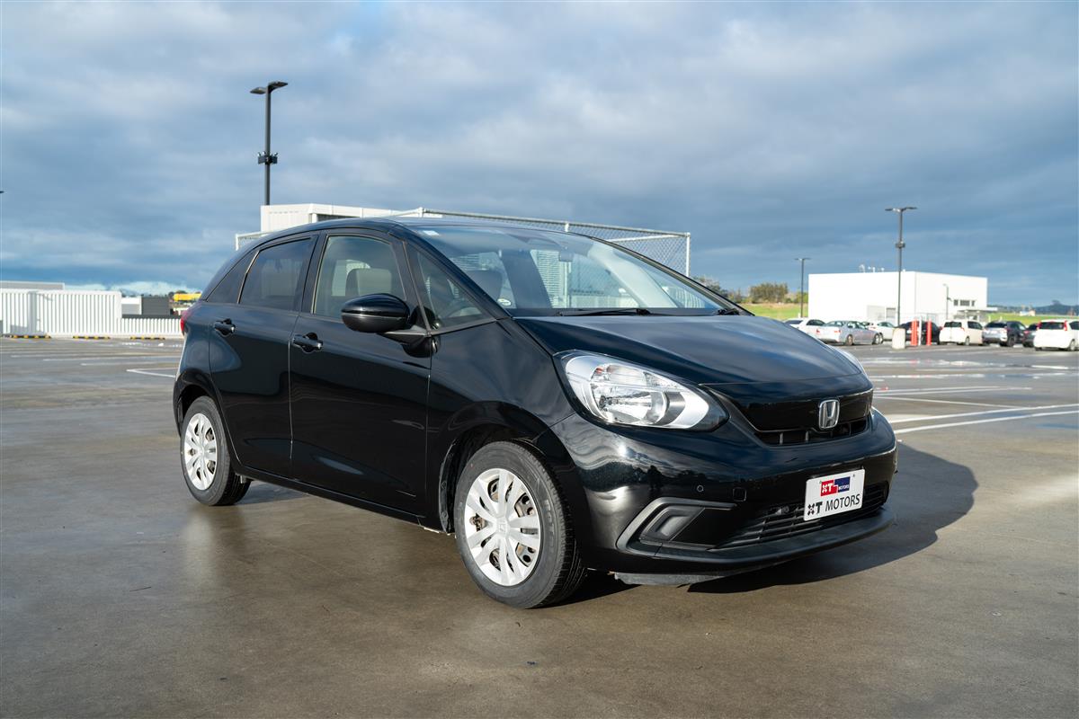 2020 Honda Fit 1.3L PURE PETROL LOW KS Carousel 1
