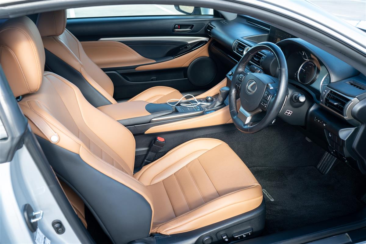 2015 Lexus RC300h RC 300h Sport coupe Immaculate Carousel 16