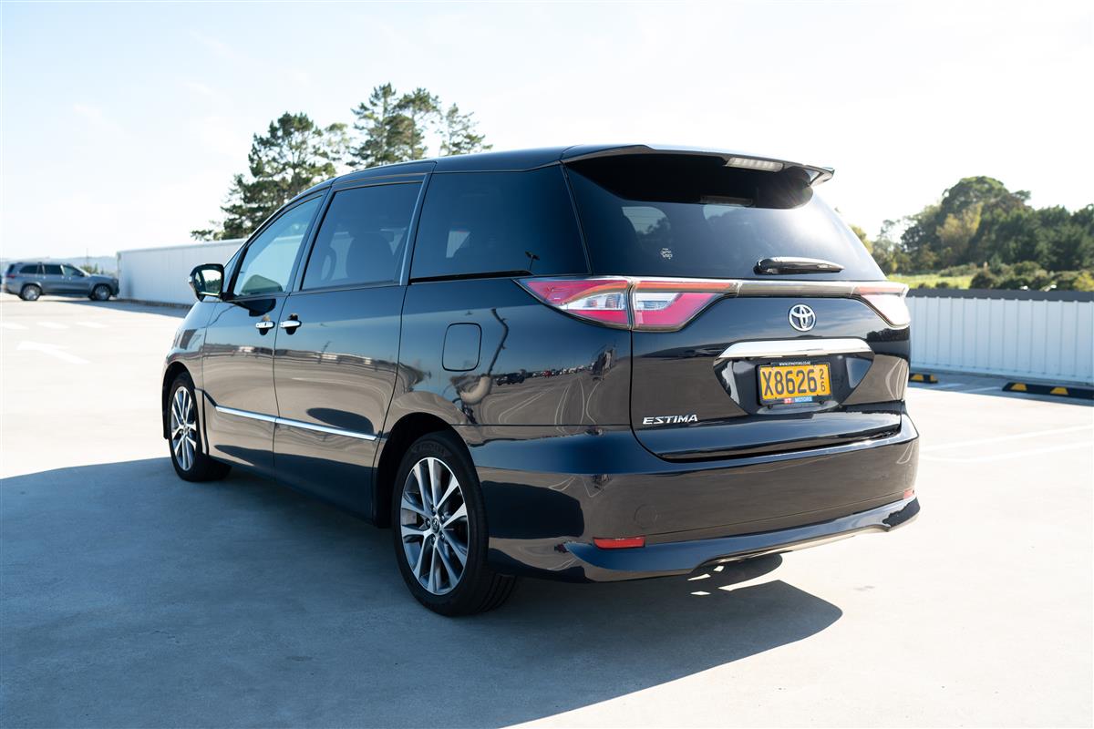 2017 Toyota Estima AERAS PREMIUM EDITION FACELIFT Carousel 8