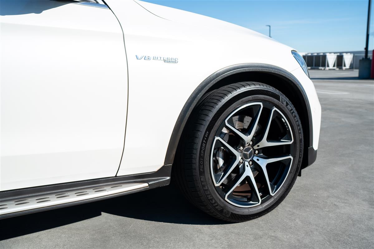 2019 Mercedes-Benz GLC 63 GLC63 AMG V8 BITURBO 4MATIC Carousel 4