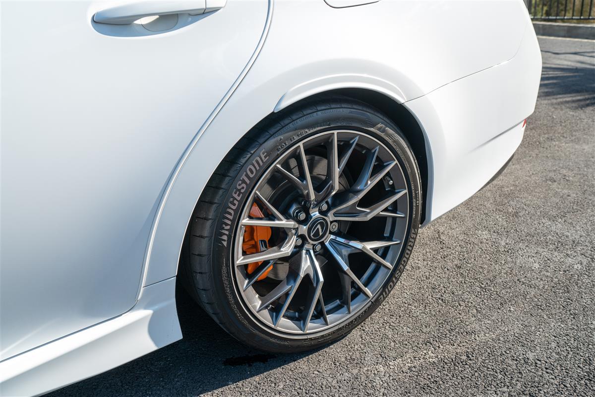 2016 Lexus GS F 5.0L V8 JDM COLLECTIVE ITEM Carousel 9