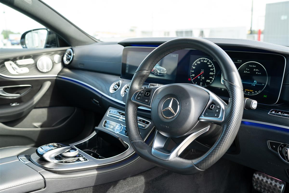 2017 Mercedes-Benz E 200 E200 COUPE AMG PACK Carousel 13