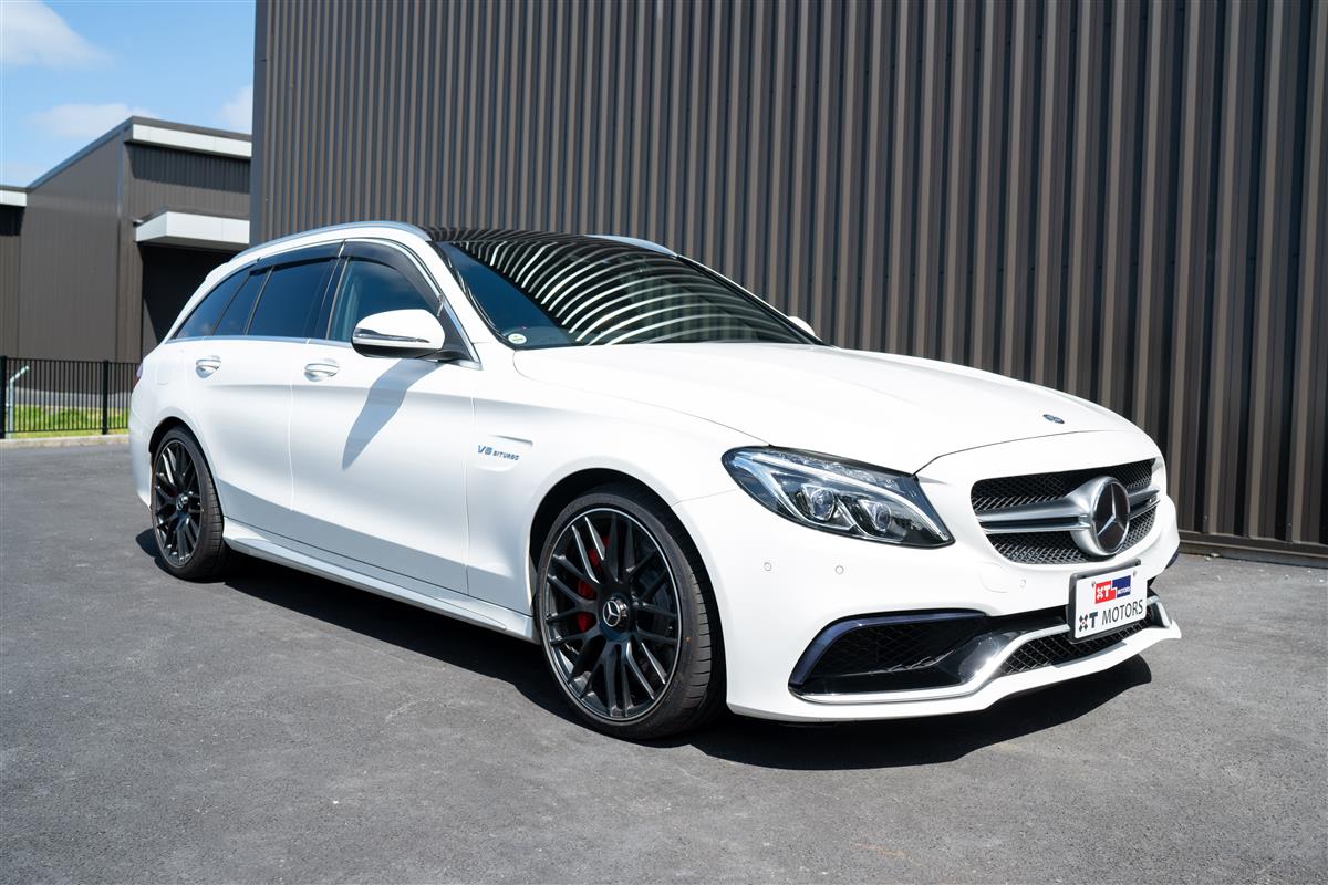 2017 Mercedes-Benz C 63 S C63S AMG ESTATE IMMACULATE Carousel 1