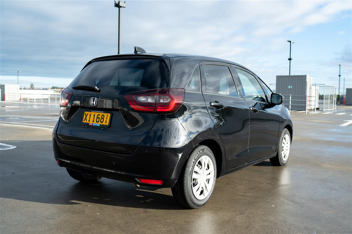 2020 Honda Fit 1.3L PURE PETROL LOW KS Carousel 5