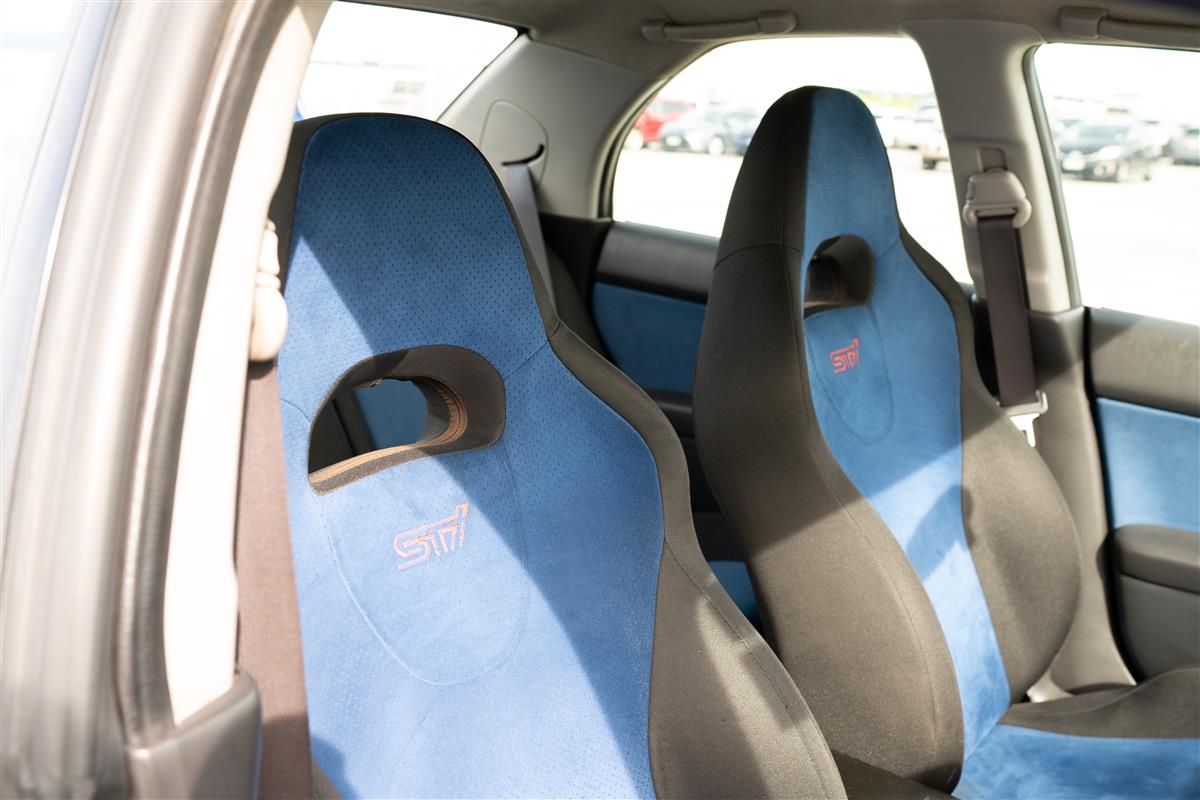 2004 Subaru Impreza WRX STI VERSION 8 STOCK Carousel 15