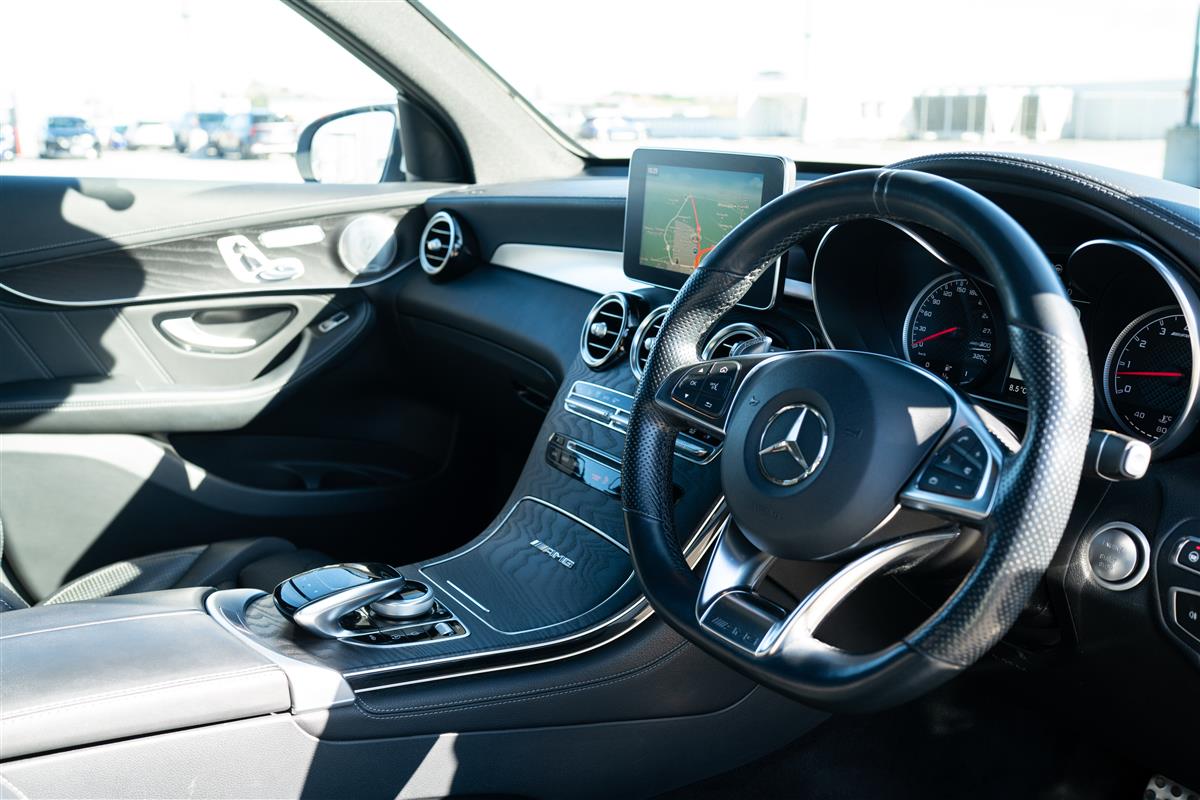 2019 Mercedes-Benz GLC 63 GLC63 AMG V8 BITURBO 4MATIC Carousel 12
