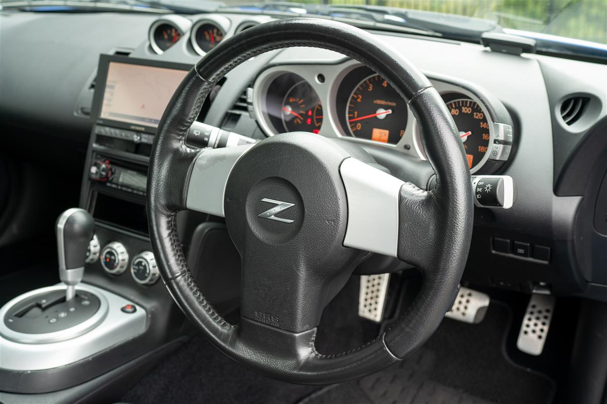 2005 Nissan Fairlady 350Z V6 VERSION ST LOW K Carousel 5