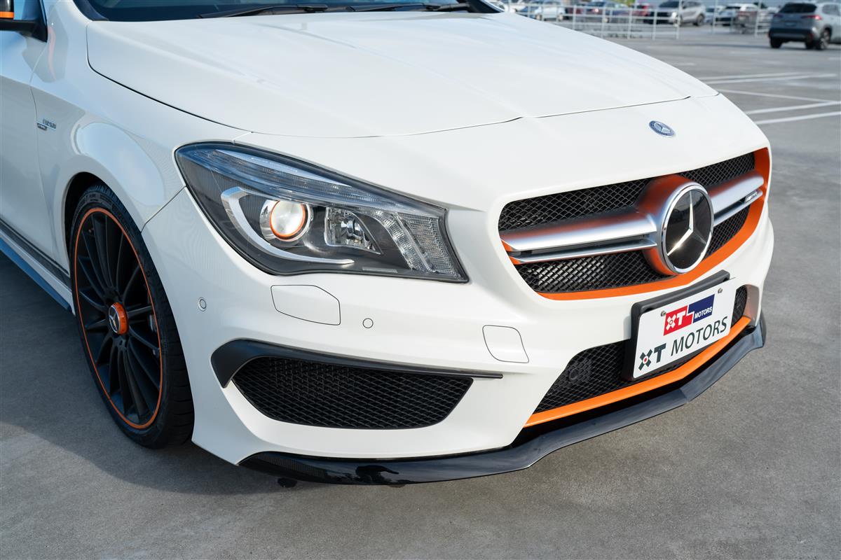 2015 Mercedes-Benz CLA 45 AMG ORANGE ART EDTION Carousel 3