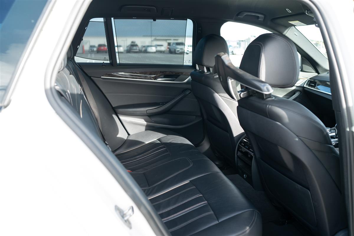 2017 BMW 540i B58 X-DRIVE TOURING M-SPORT Carousel 15