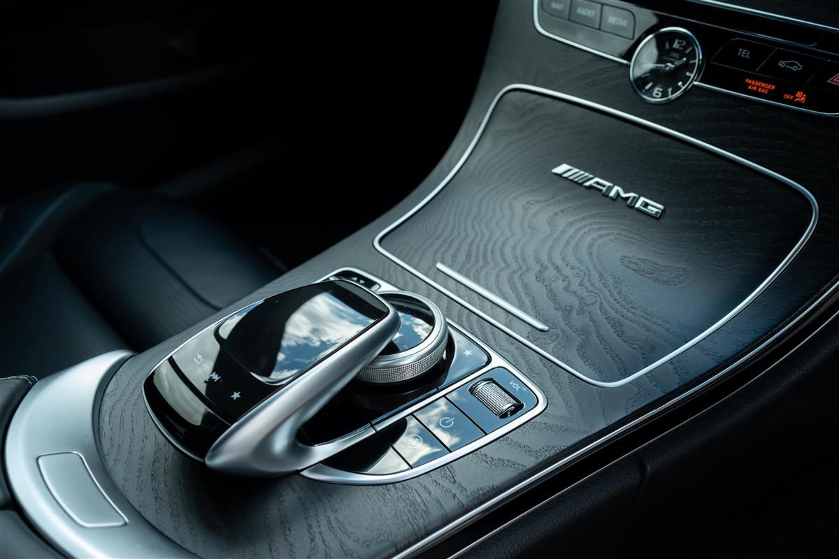 2016 Mercedes-Benz C 63 C63 AMG 4.0 V8 Immaculate Carousel 16