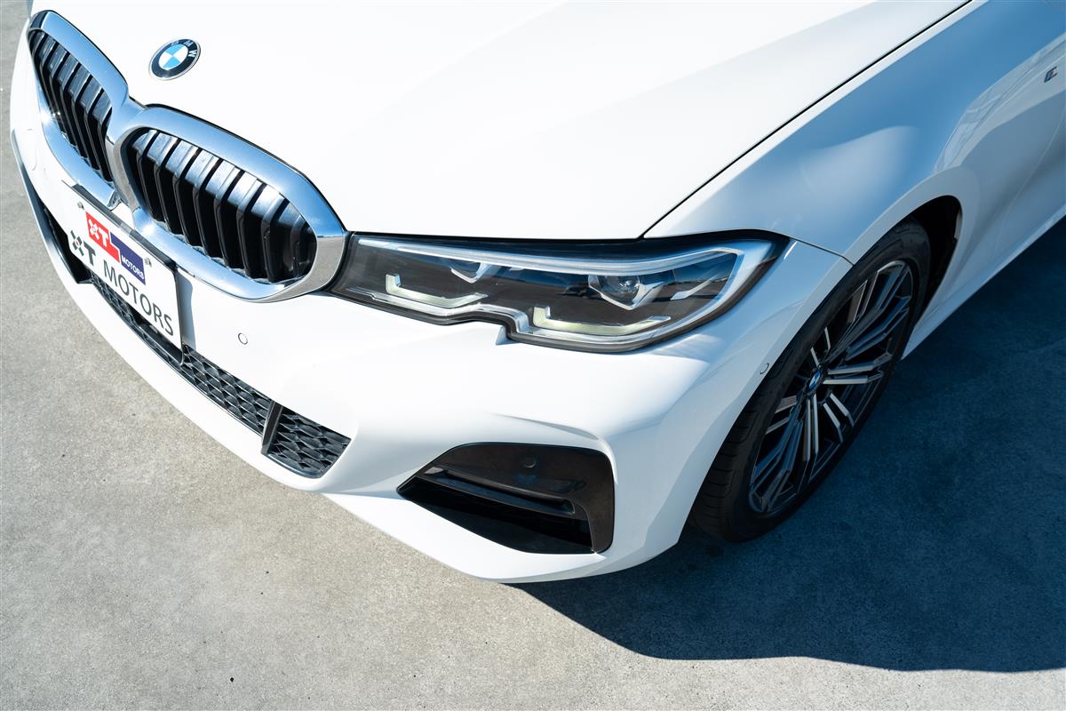 2019 BMW 320i MOTORSPORT M-SPORT GRADE 4.5 Carousel 10