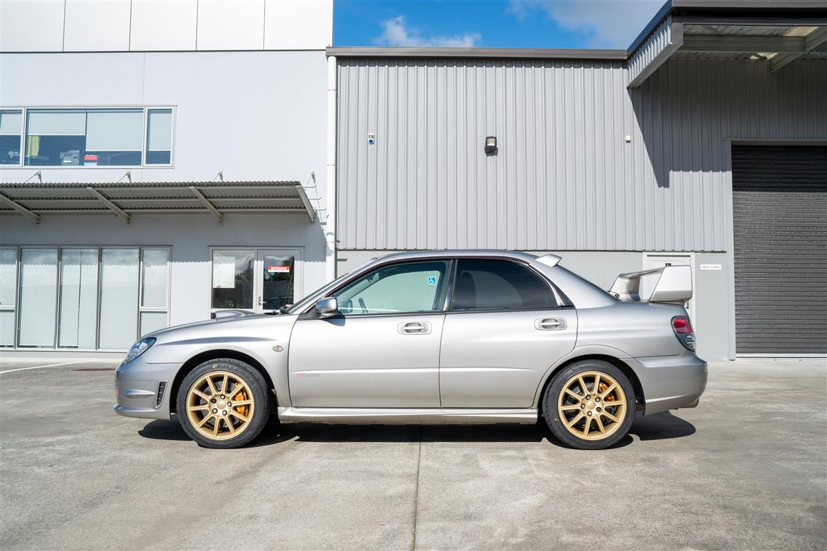 2005 Subaru Impreza WRX STI VERSION 10 GRADE 4.5 Carousel 8
