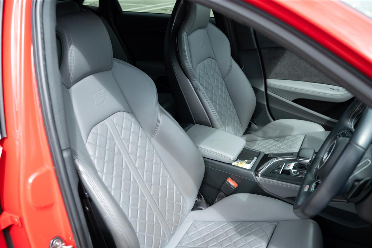 2019 Audi S4 FACELIFT 3.0TFSI QUATTRO GRADE 4.5 Carousel 14