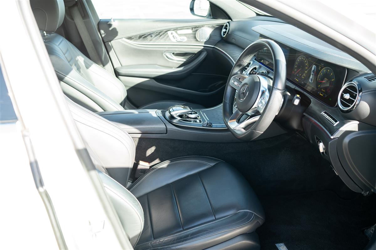 2019 Mercedes-Benz E 300 E300 AMG SPORT PACK GRADE 4.5 Carousel 14