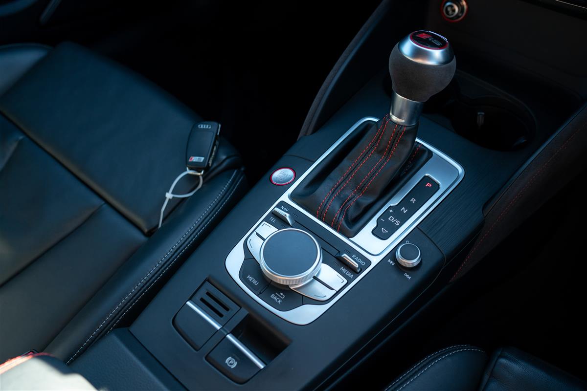 2016 Audi RS3 SPORTBACK GRADE 4.5 IMMACULATE Carousel 18