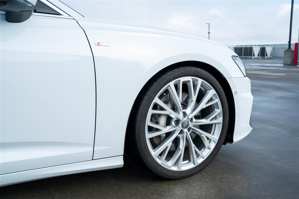 2019 Audi A6 55TFSI S-LINE QUATTRO IMMACULATE Carousel 4