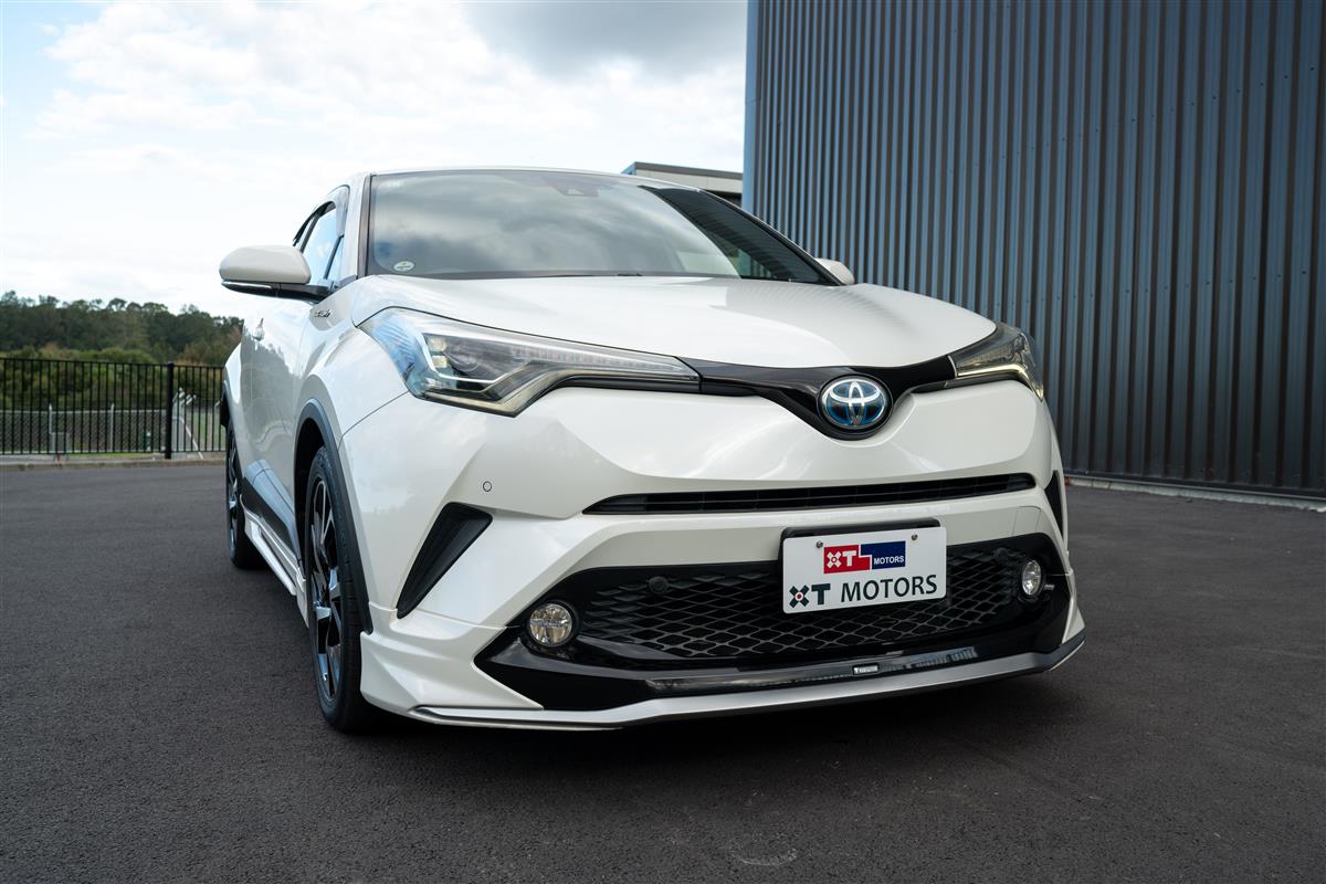 2017 Toyota C-HR CHR G 1.8L HYBRID MODELLISTA KIT Carousel 2