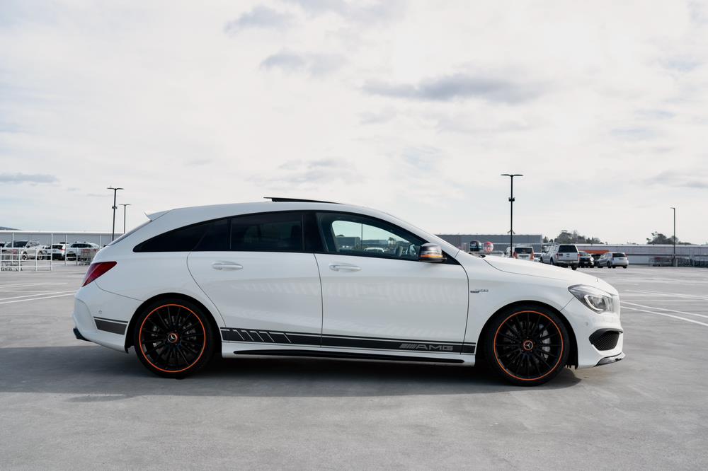 2015 Mercedes-Benz CLA 45 AMG ORANGE ART EDTION
