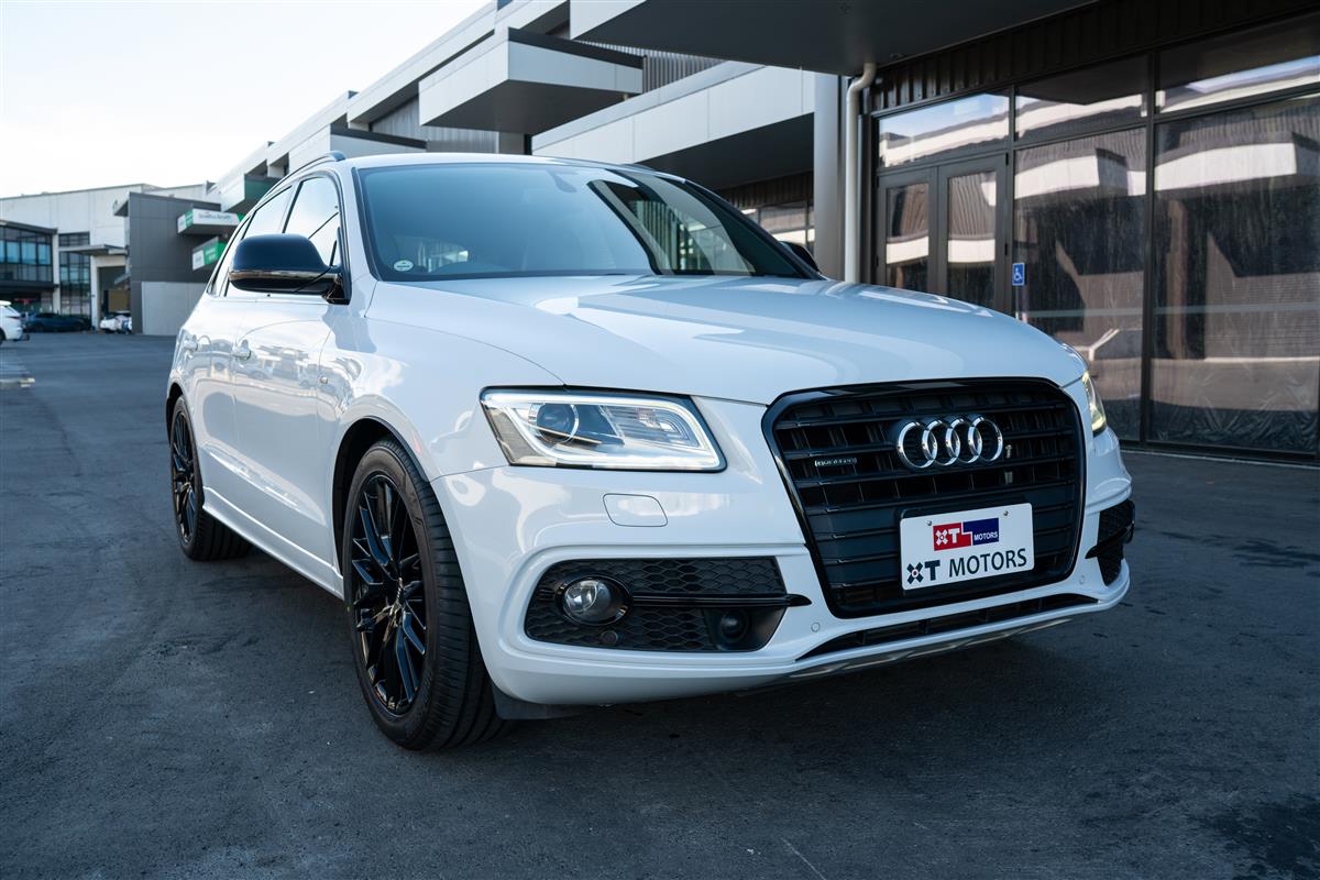 2016 Audi Q5 2.0T QUATTRO SLINE COMPETITION Carousel 2