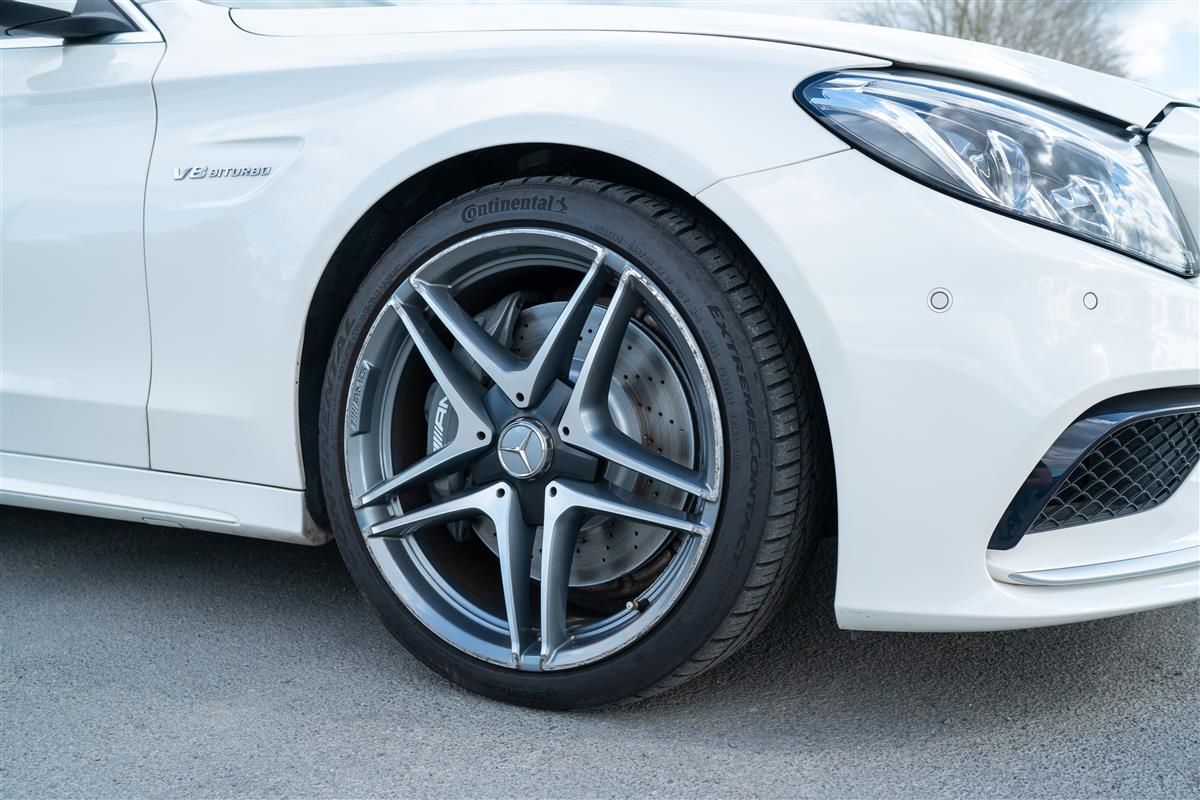 2016 Mercedes-Benz C 63 C63 AMG 4.0 V8 Immaculate Carousel 3