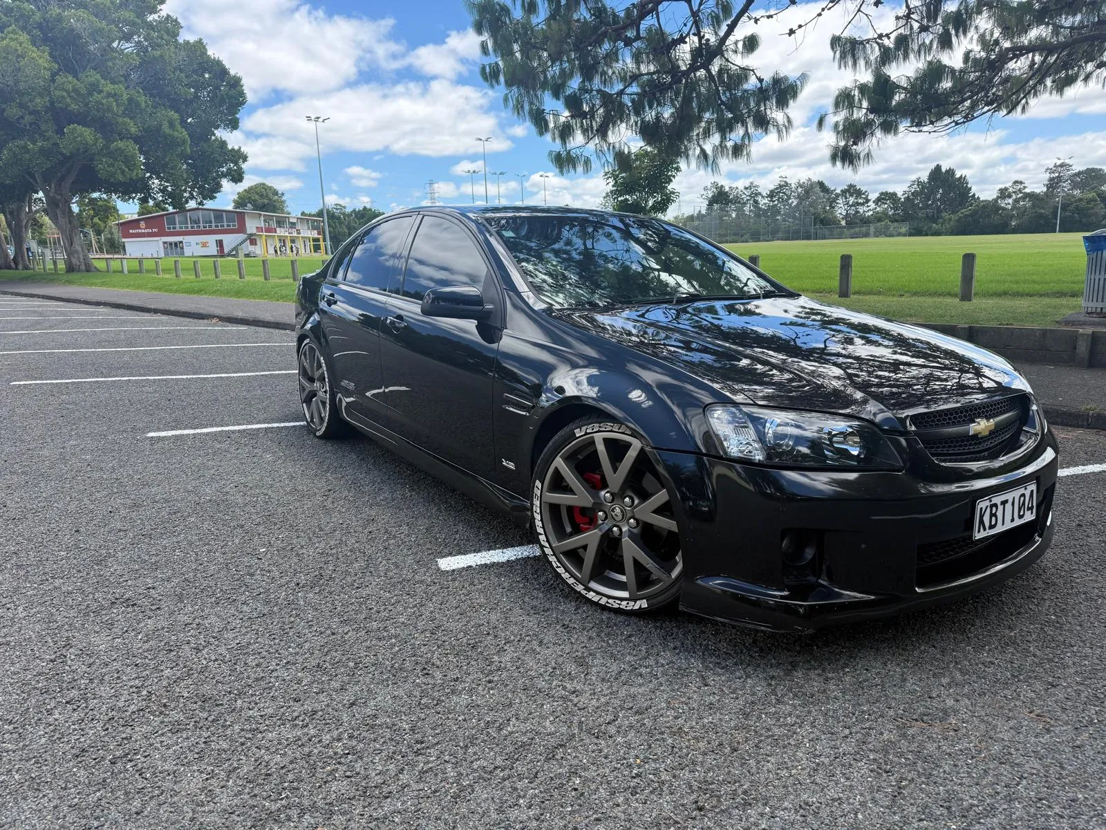 2006 Holden commodore v8 supercharged Collage 1