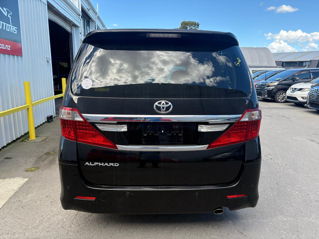 2012 Toyota ALPHARD 240S Carousel 16
