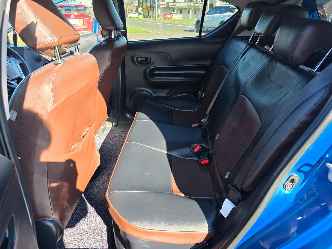 2018 Toyota Aqua Hybrid Newshape with Reversing Camera ! Carousel 2
